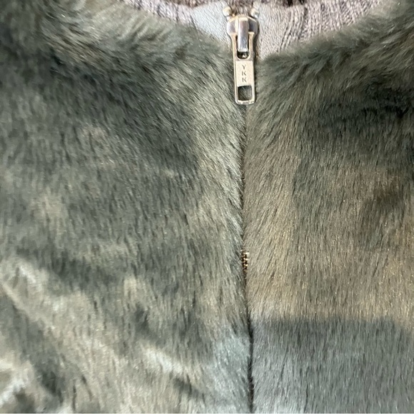 THE Kooples Faux Fur Front Wool Cashmere Blend Ribbed Zip Up in Grey - Picture 3 of 11
